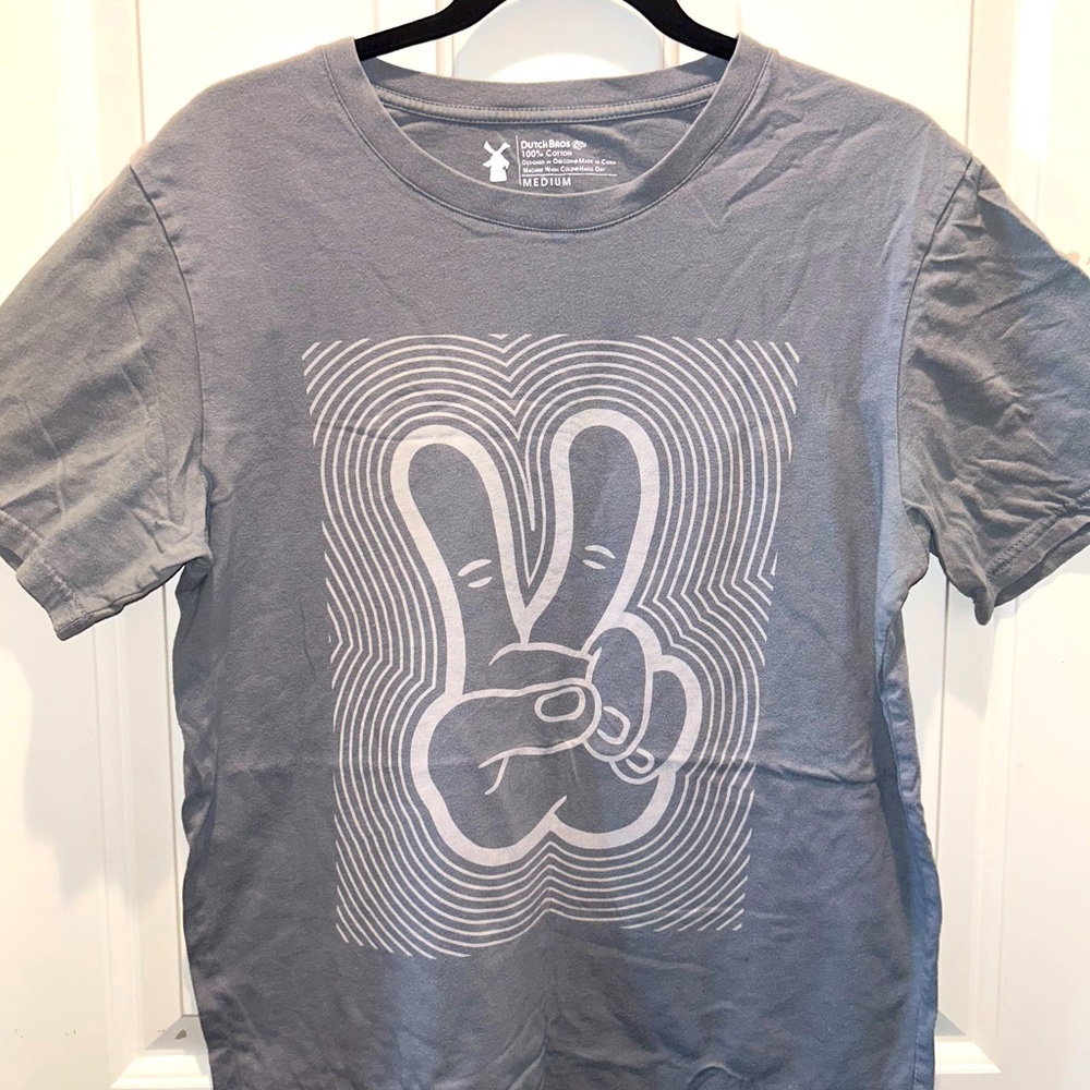 Gray, Men’s Medium, Dutch Bros Peace Sign shirt.
